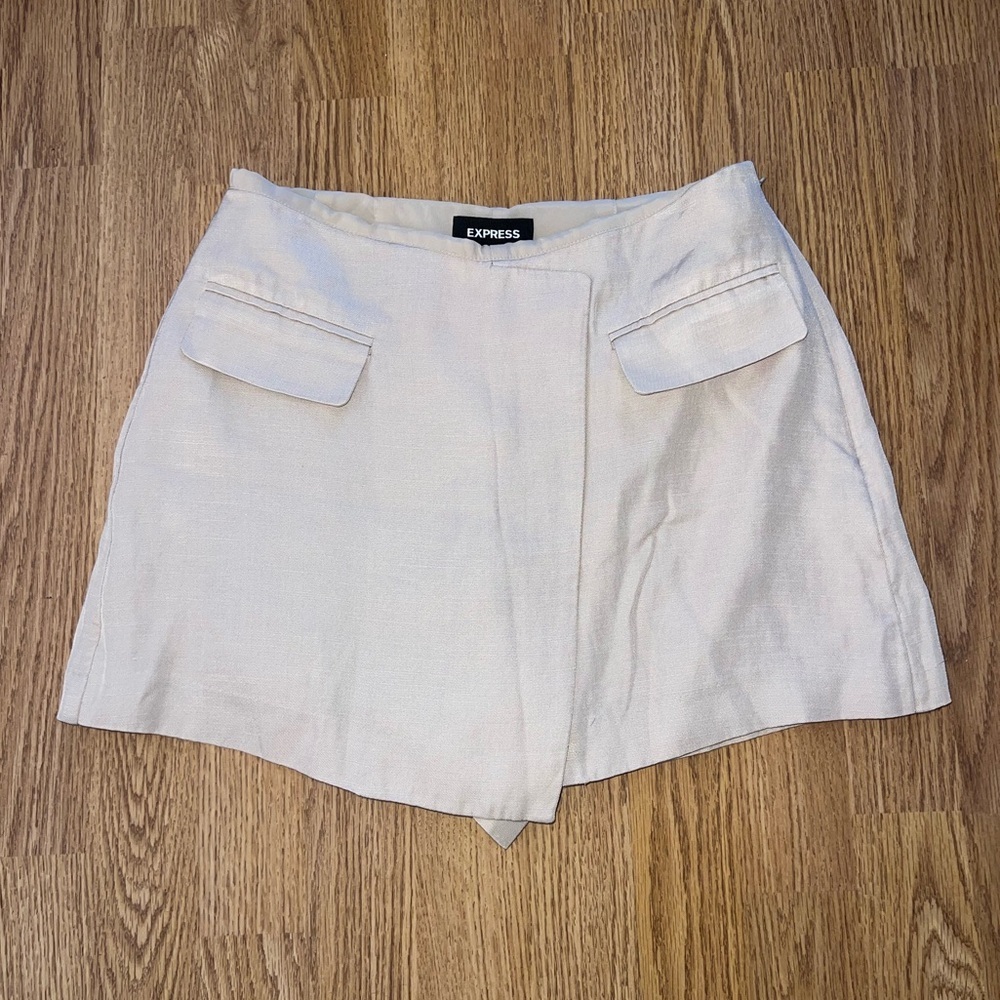 Express Skort
